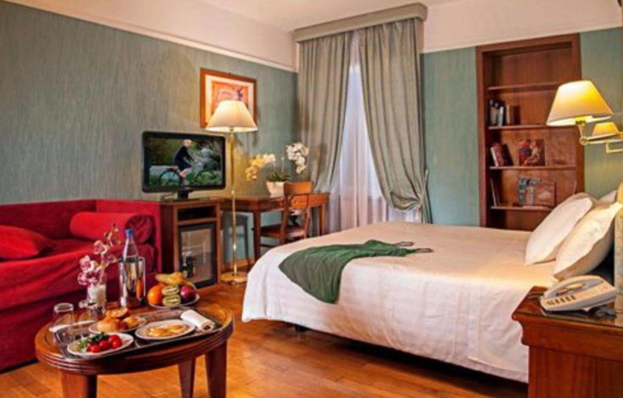 Hotel Cosmopolita 4*
